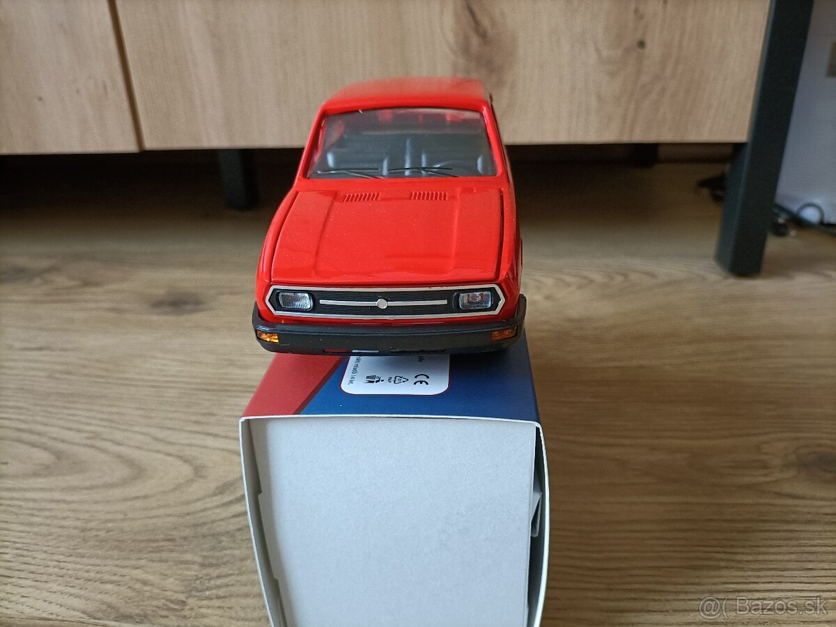 Skoda 120 kaden cervena - 3