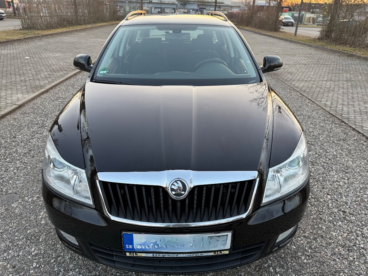 Skoda Oktavia Combi - 3