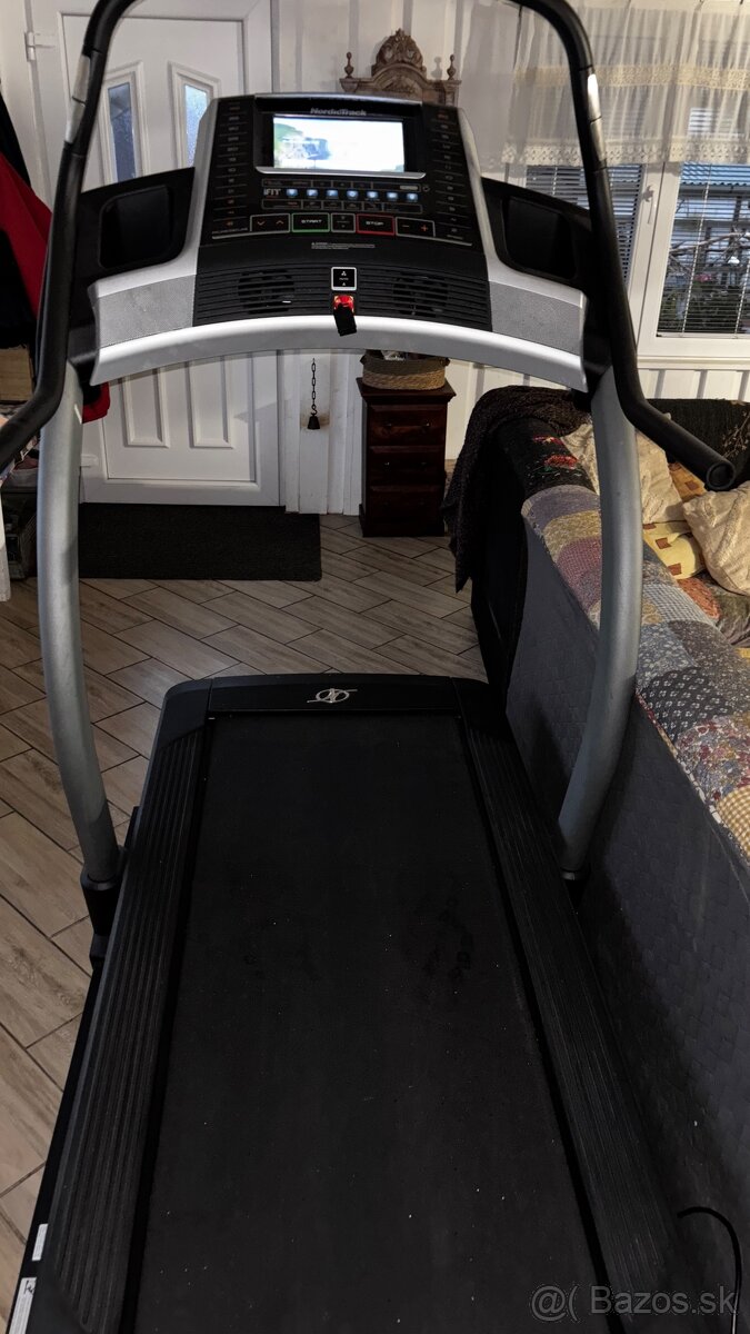 Bežecký pás Nordictrack x9i - 3