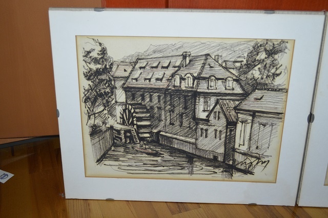 predam dva krasne obrazy malovane ceruzou - 3