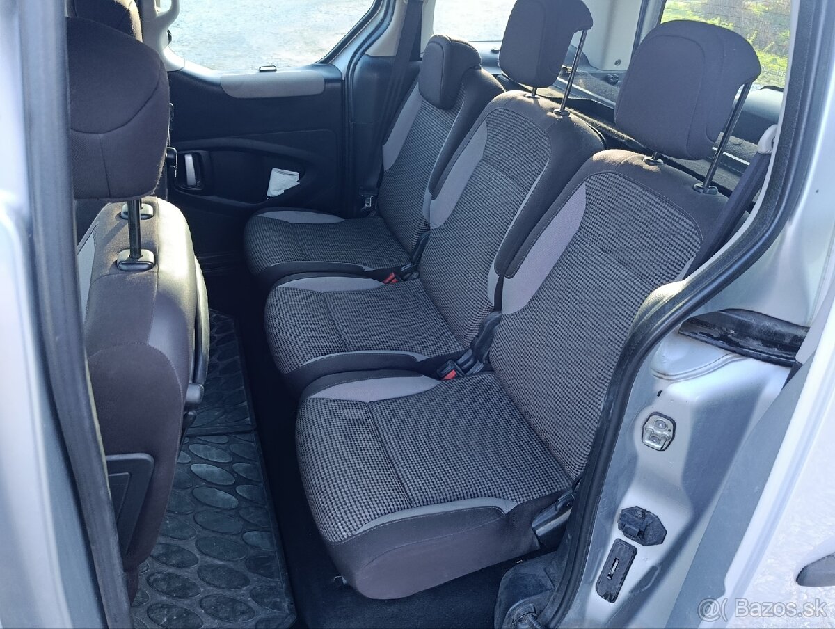 Peugeot Partner Tepee Outdoor 1.6hdi - 3