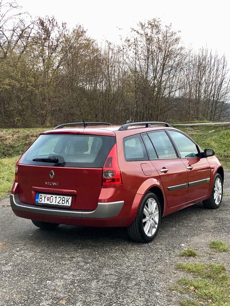 RENAULT MEGANE GRANDTOUR 1.6i - 3