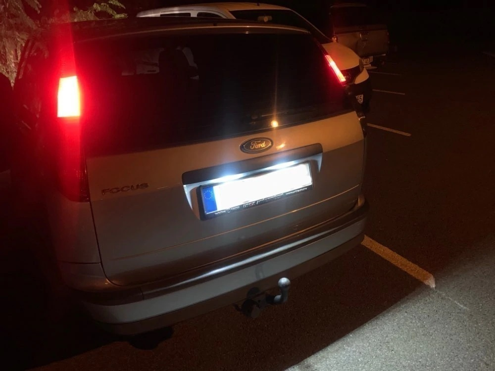 LED osvetlenie ŠPZ FORD Focus Mk2 C-Max Mk1 - 3