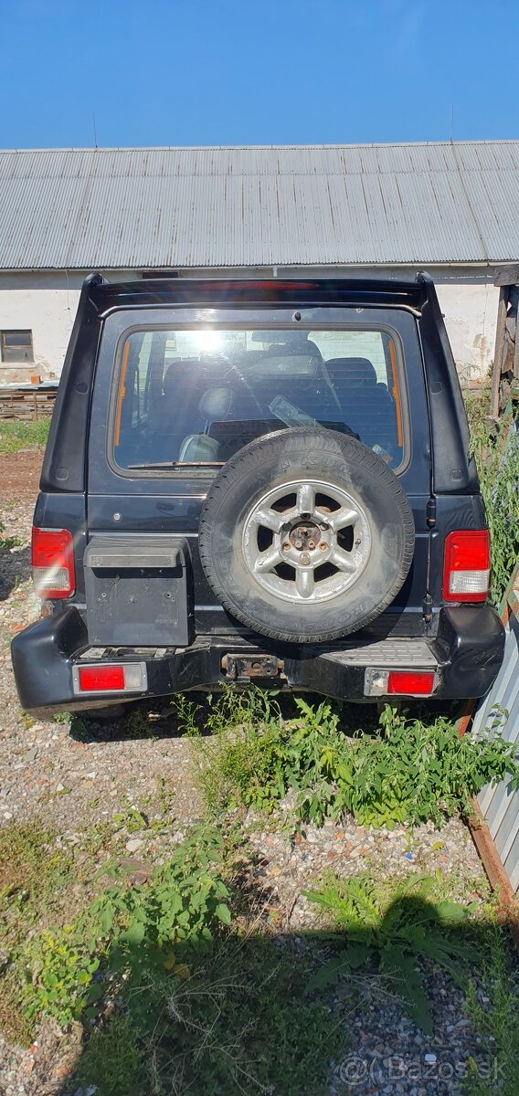 Hyundai Galloper 3.0i V6 - 3