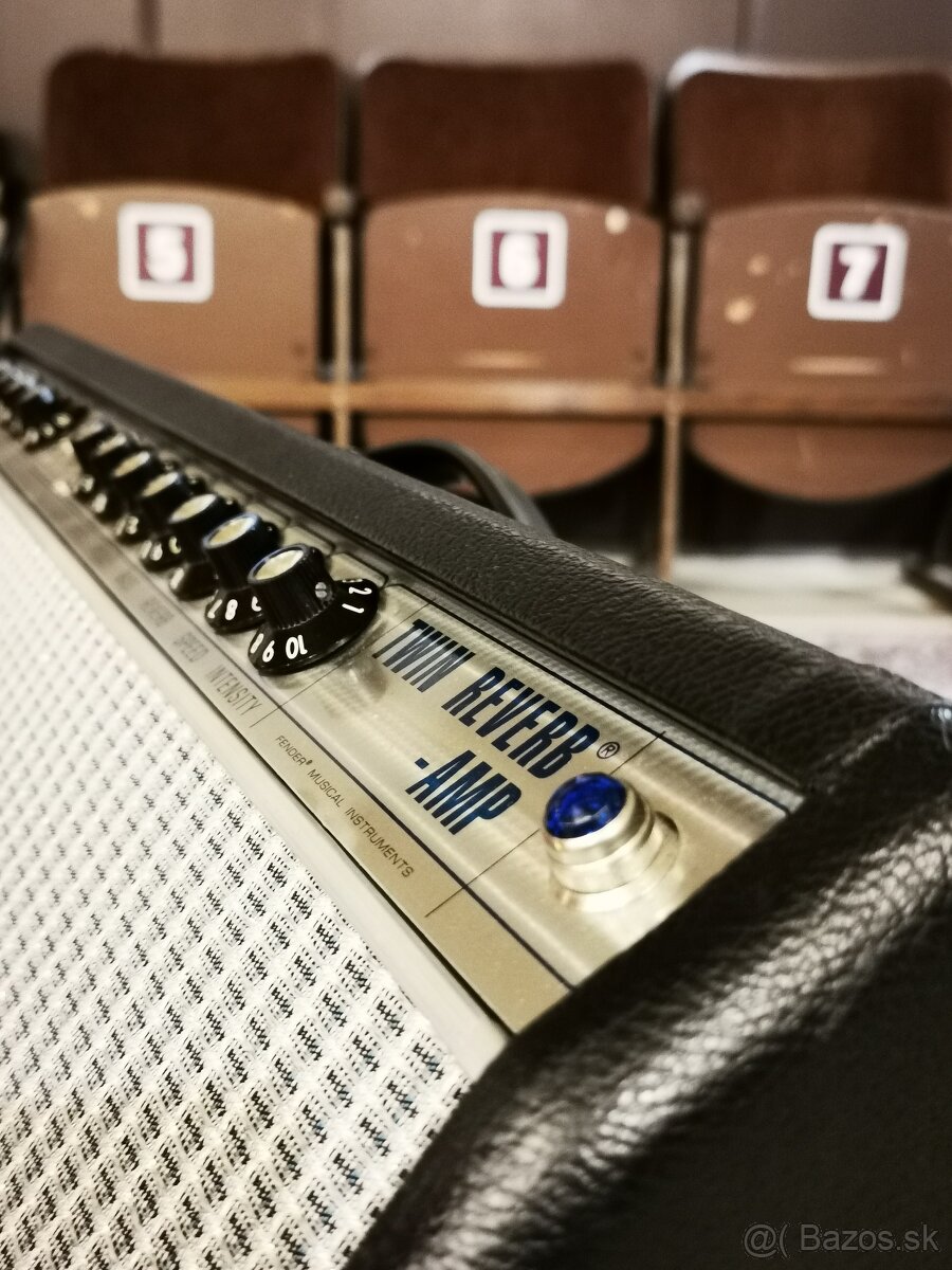 FENDER ’68 CUSTOM TWIN REVERB - 3