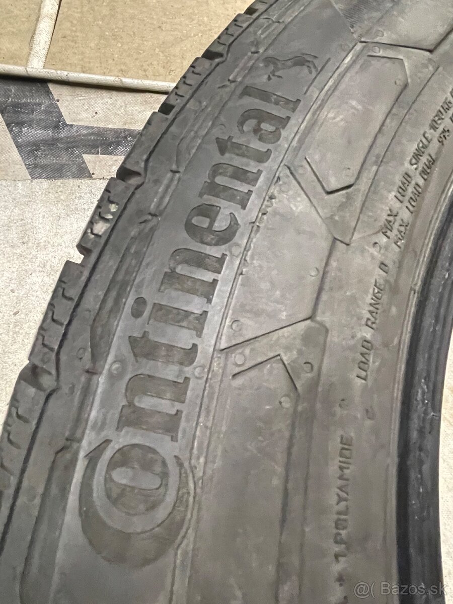Continental 215/60 R17C zimné - 3