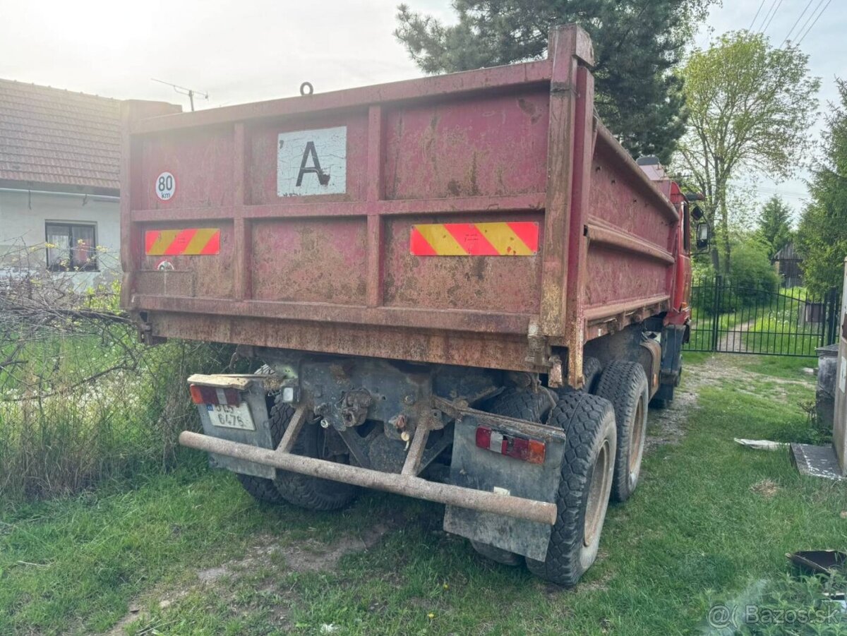 Tatra 815 sklápěč - 3