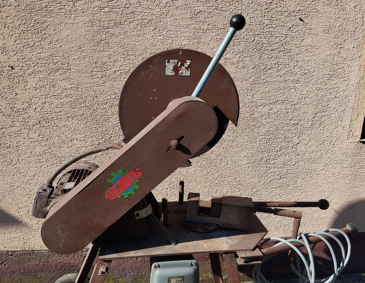 Predám rozbrusovač na kov - 3