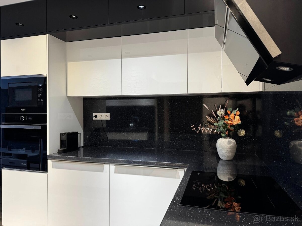 NA PRENÁJOM veľkometrážny 3-izbový byt, Prievidza - 3