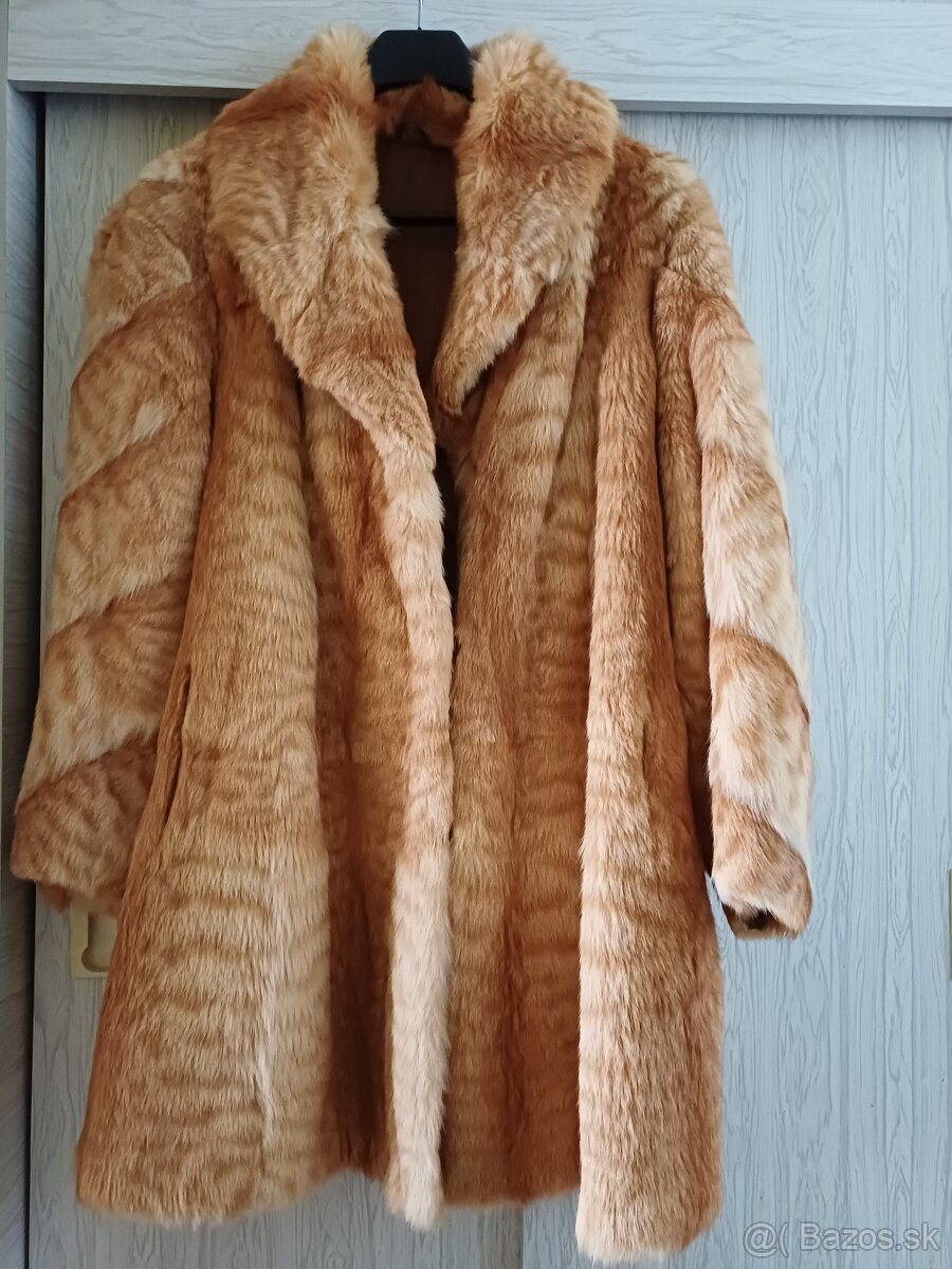 Dámsky kožuch z kórejského psa - 3