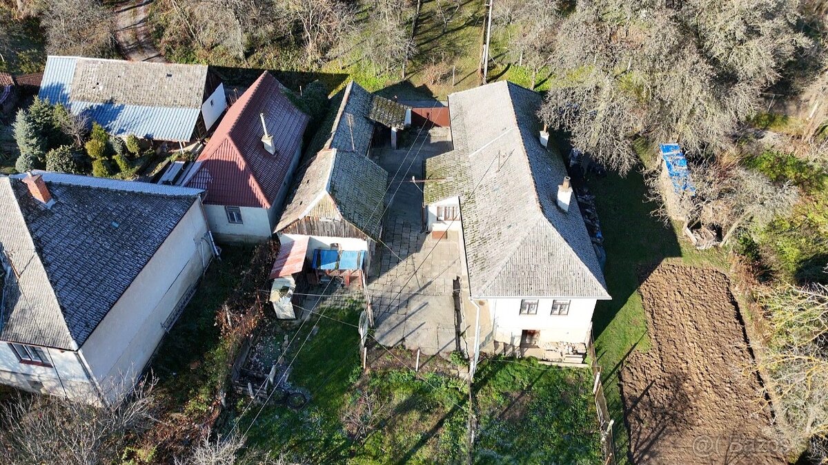 3-izbová chalupa so záhradou a vedľajšou budovou v Hrašnom - 3