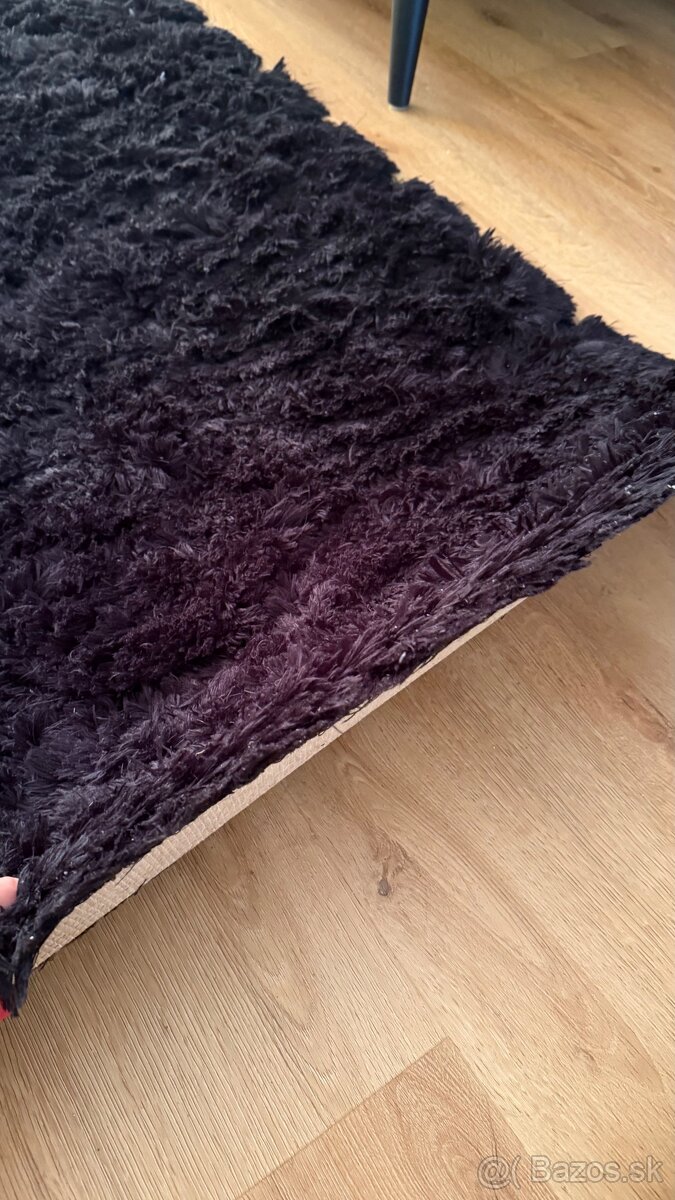 Velky cierny koberec s dlhym vlasom 200x330 - 3