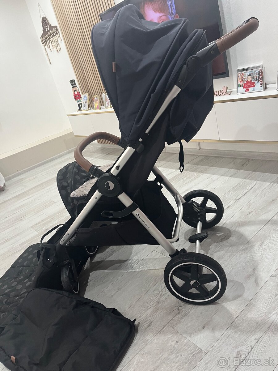 Predám športový kočík Petite&Mars Royal - 3