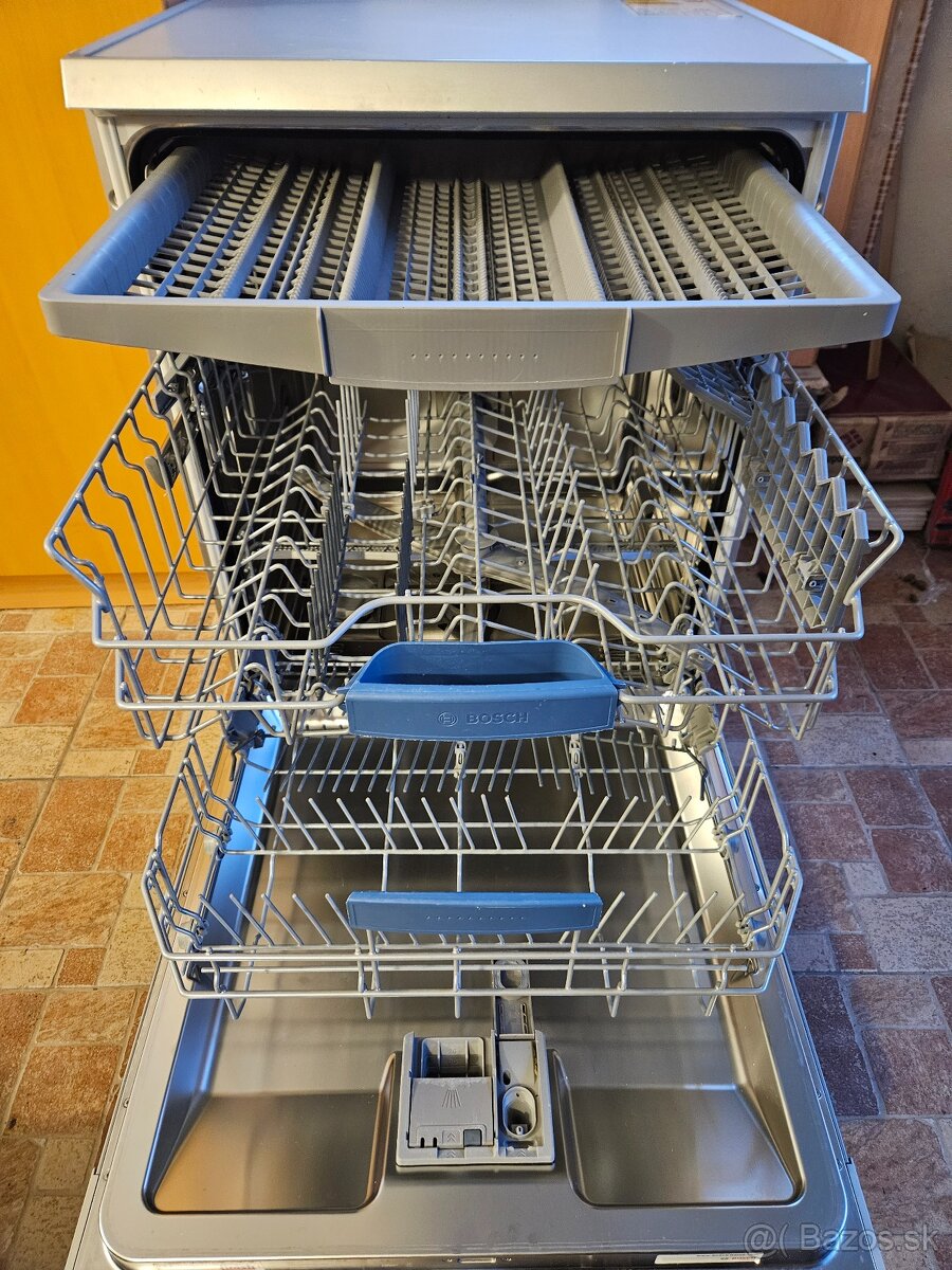 Umývačka riadu Bosch - 3