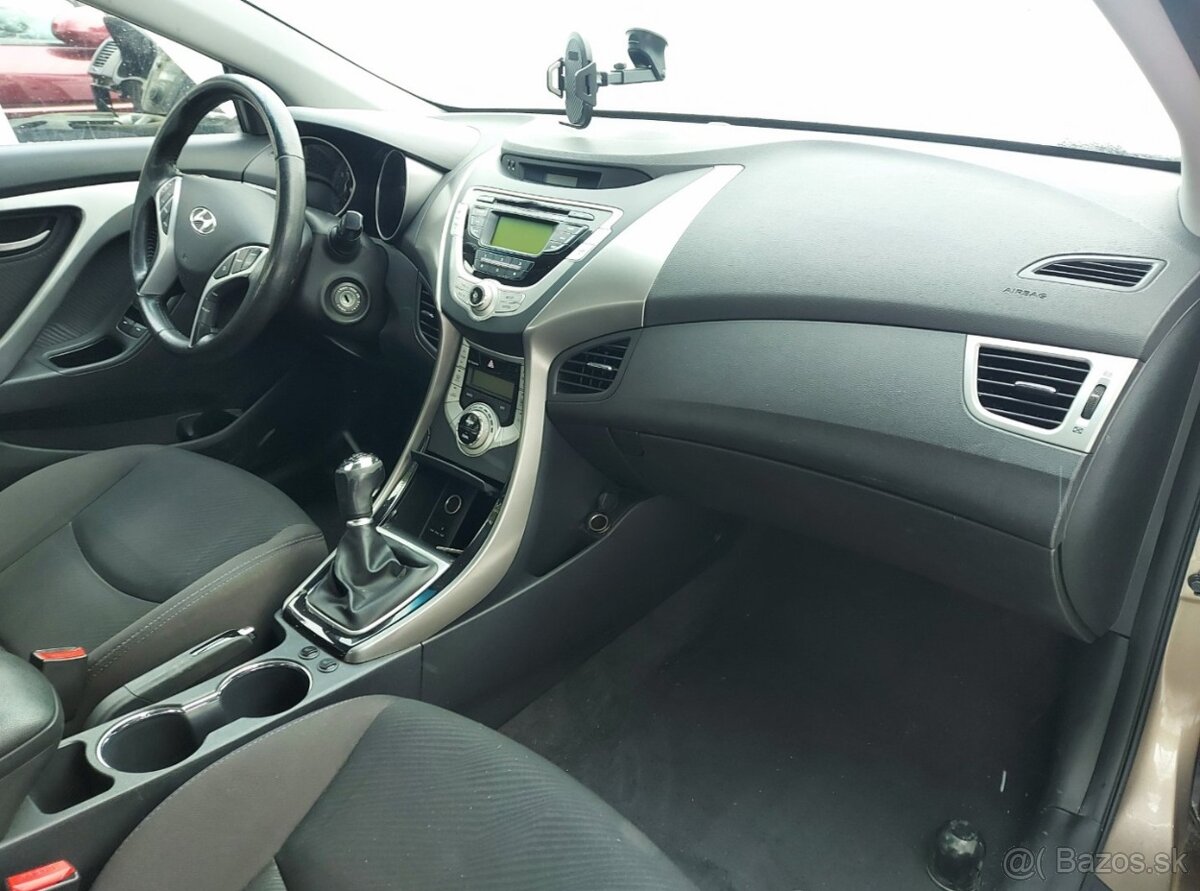 Hyundai Elantra náhradní díly - 3