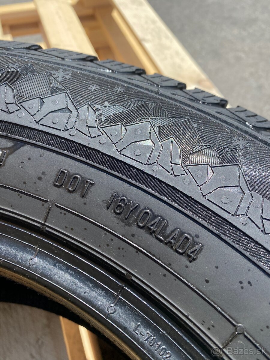 Pneu Semperit 235/65 R16C Van-Life DOT 4423 - 3