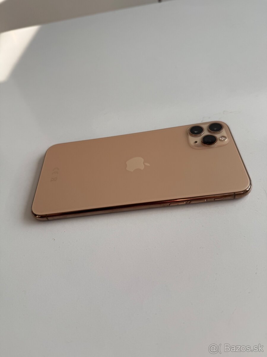 iPhone 11 Pro Max, 256 GB, zlatý – výborný stav - 3