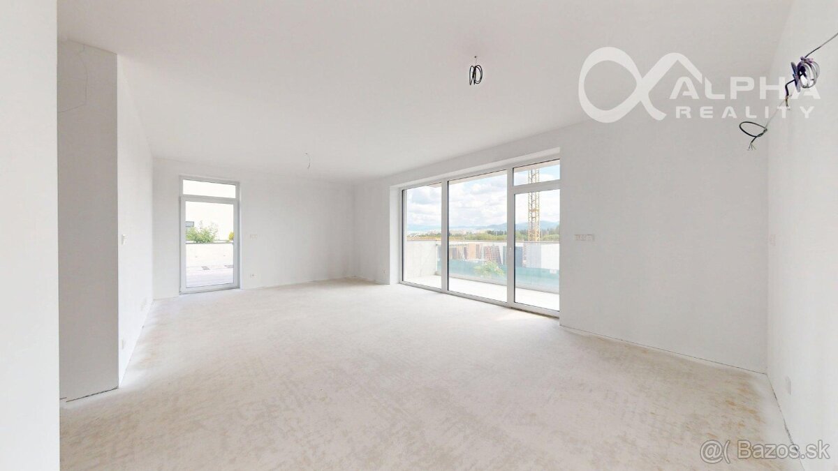 3i byty, balkón, terasa, garážové státie, Zelené údolie, SNV - 3