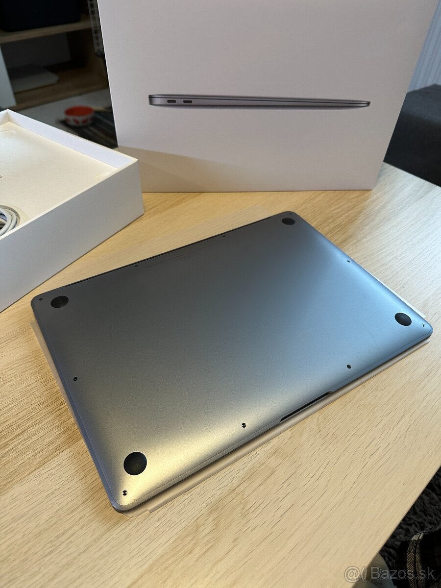 MacBook Air 2020| 13.3"| M1| 8GB+256GB| A2337| Space Gray - 3