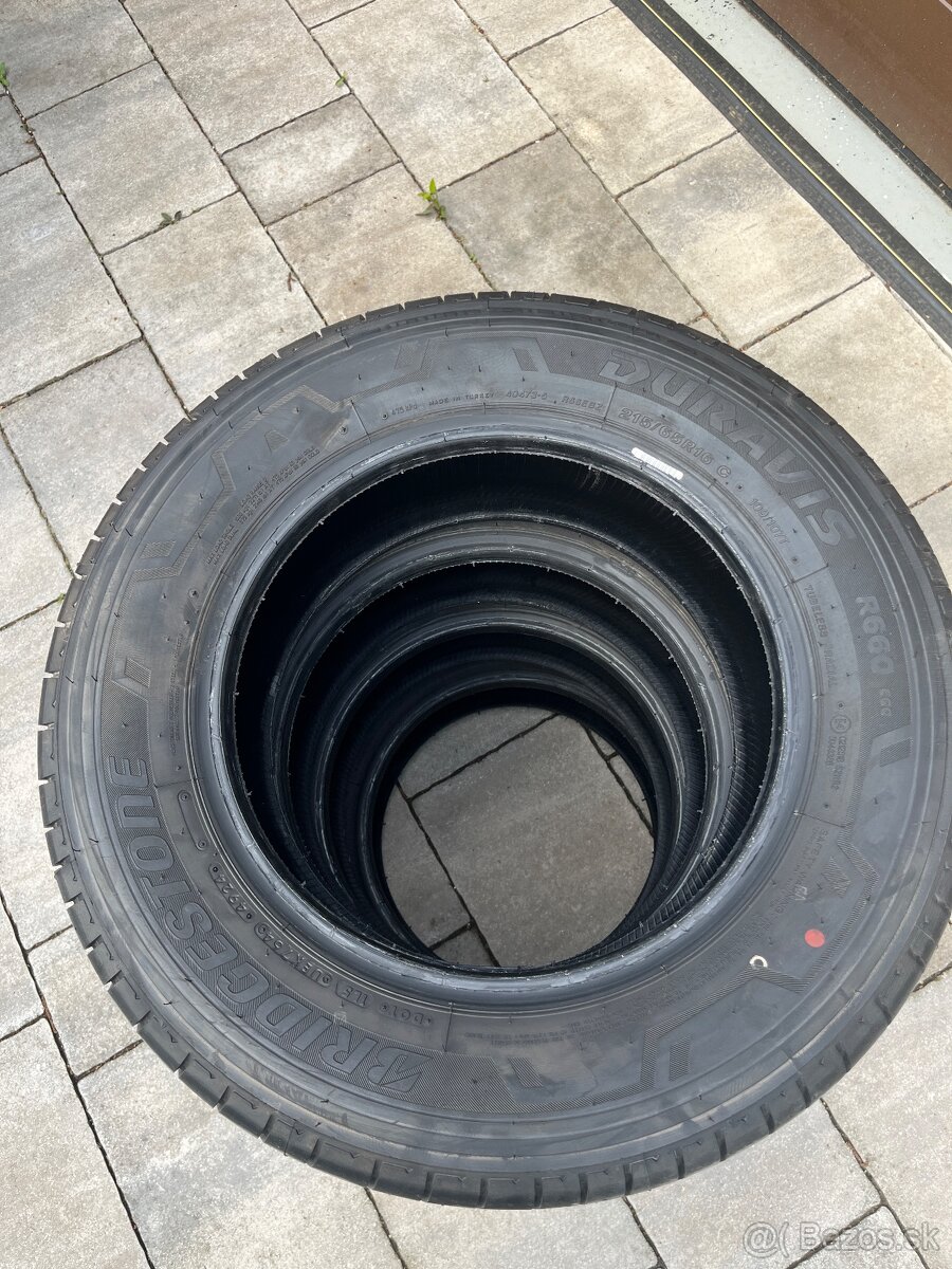 BRIDGESTONE 215/65 R16 C DURAVIS. - 3