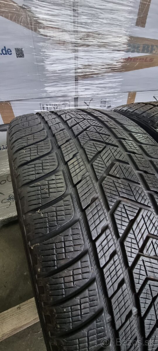 Zimné pneumatiky Pirelli 275/35R22 - 3