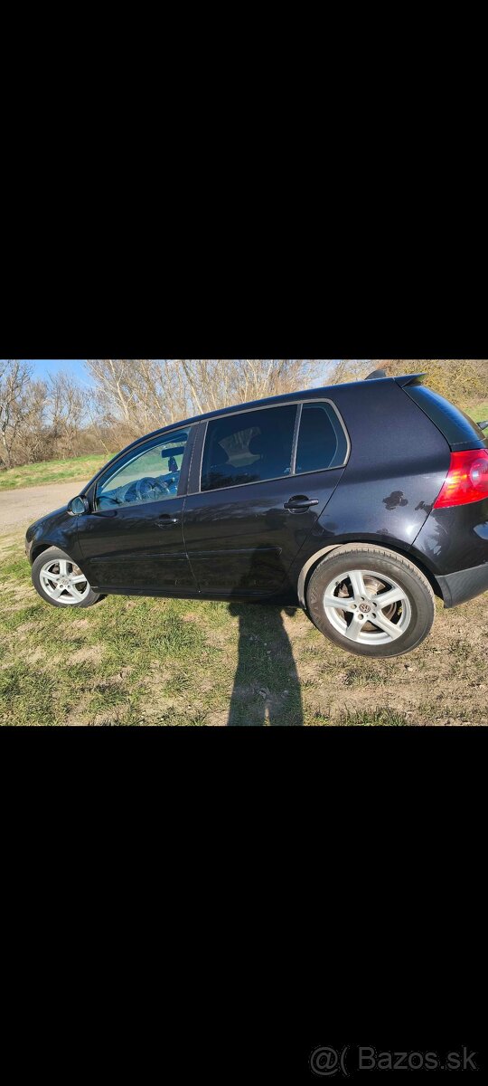 Predám Volkswagen Golf 5 - 3