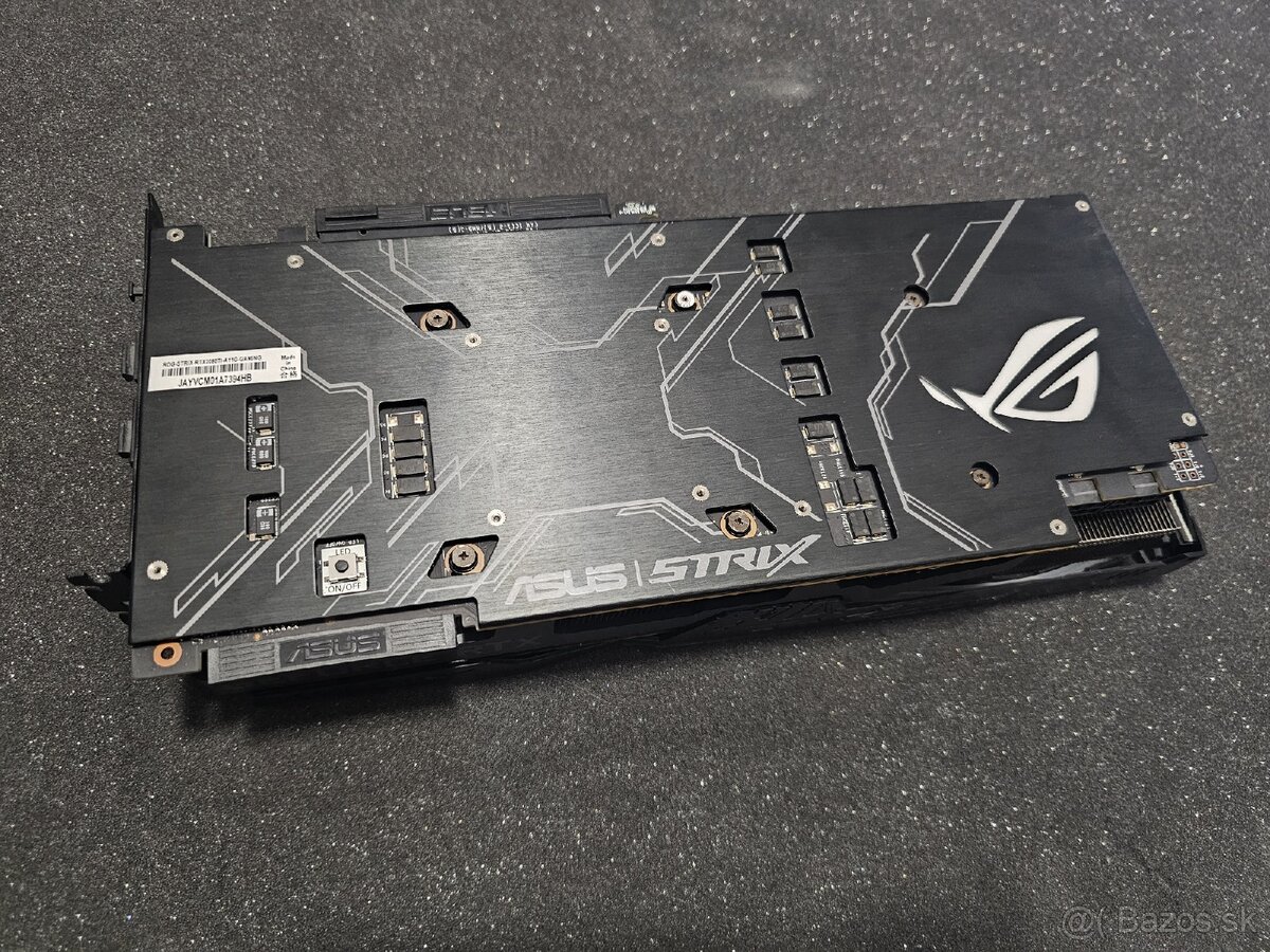 Asus ROG STRIX RTX 2080 Ti 11GB - 3