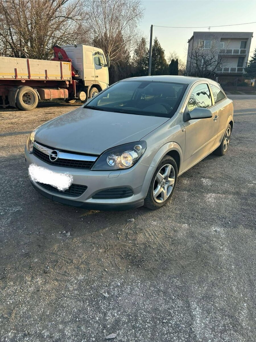 Opel astra H GTC - 3
