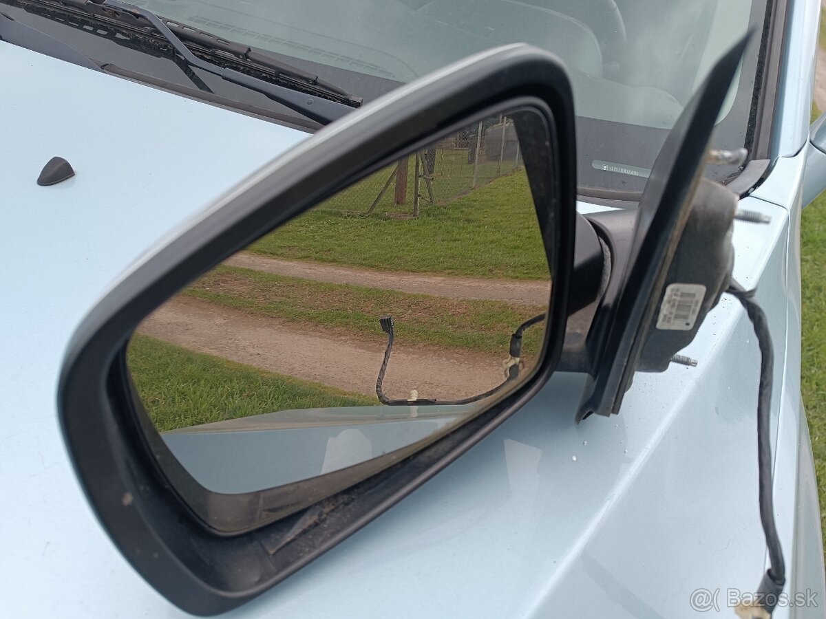 Dodge Journey. Vyhřívané zrcátka. Překážejí - 3