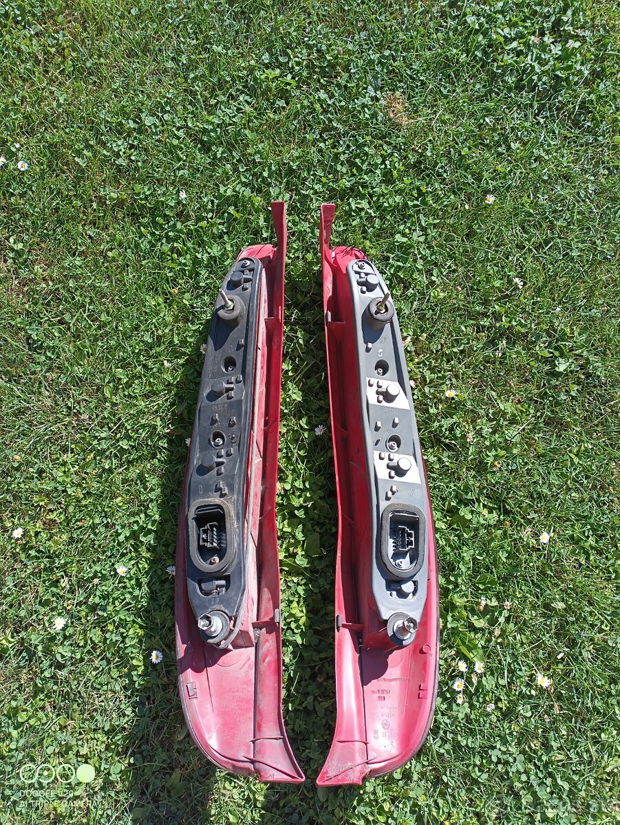 Predám zadné svetla - 3