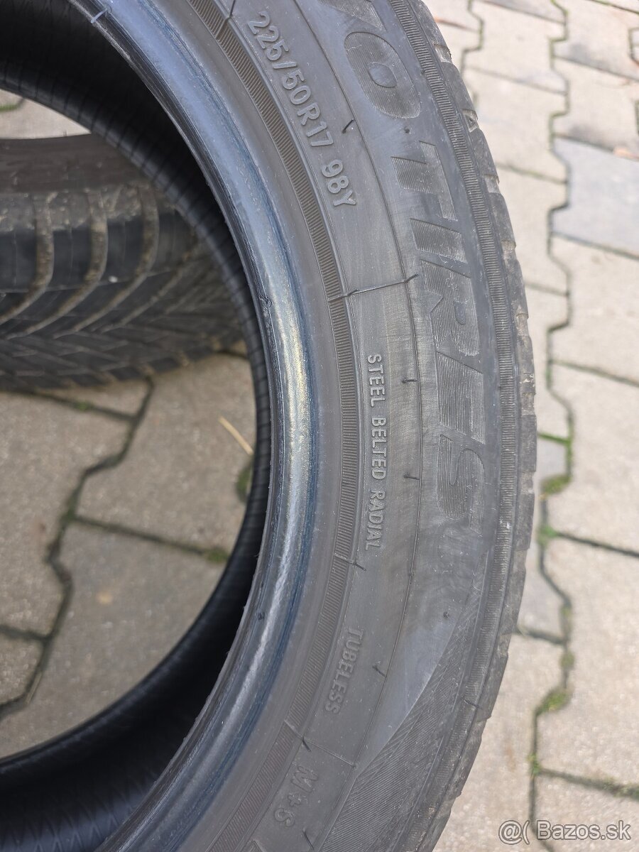 Predám pneu 225/50 R17 - 3