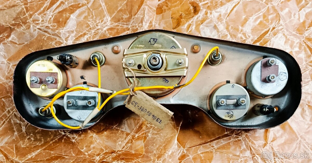 Gaz 69 - palubní deska - NOVÁ - 3