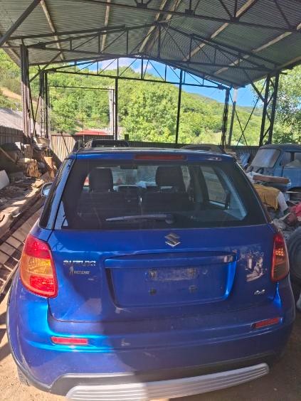 Suzuki sx4 1,6i 4x4 na ND - 3