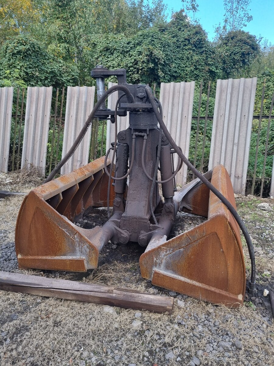CAT M322C MH 2005 - Material Handler + DRAPÁK - 3