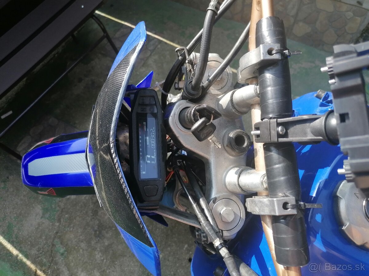 Honda nx 650 Dominator