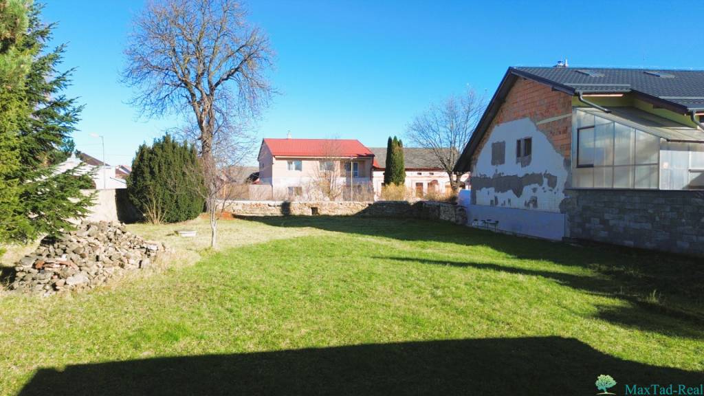 Výnimočné miesto na bývanie aj podnikanie vo Veľkej Lomnici, - 3