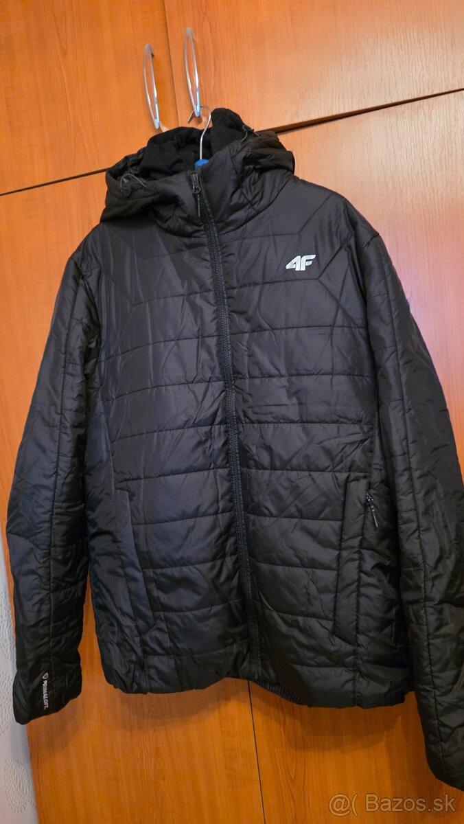 Perova vetrovka panska F4. Čislo XL nova - 3