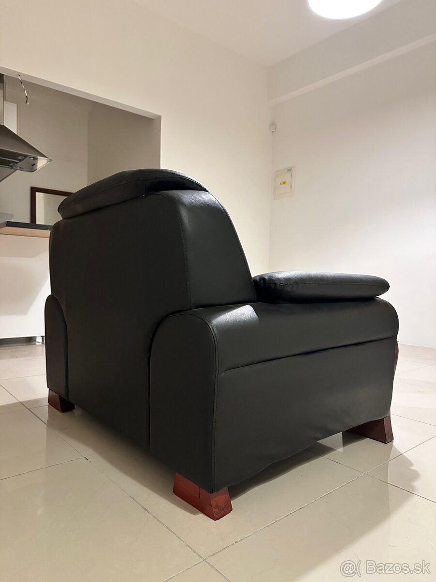 Kreslo PALLADIO čierne - zľava - 3