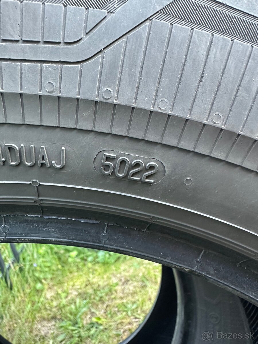 235/65 r16C letné - 3