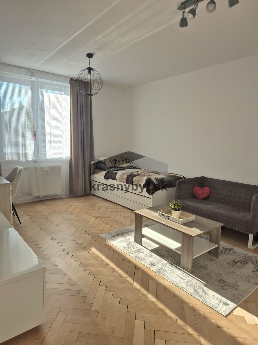 KRÁSNY 2 IZB.BYT, RUŽINOV, TOP LOKALITA - 3
