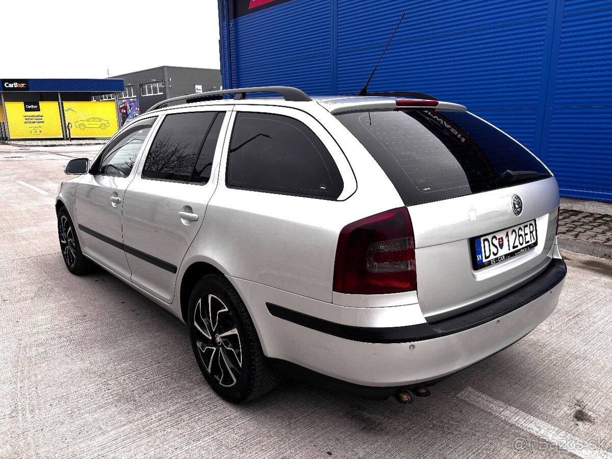 Škoda Octavia Combi 2.0TDI 103kw DSG - 3