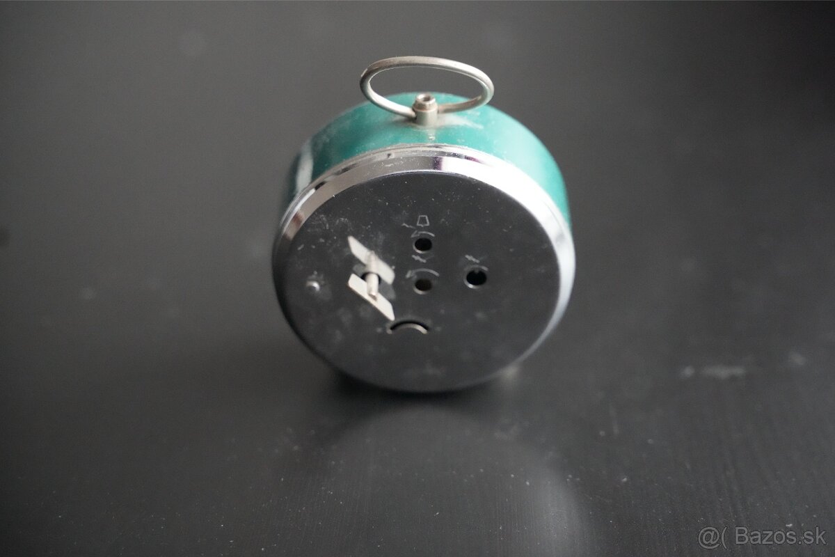 Prim green mechanický budík 1970 – vintage - 3