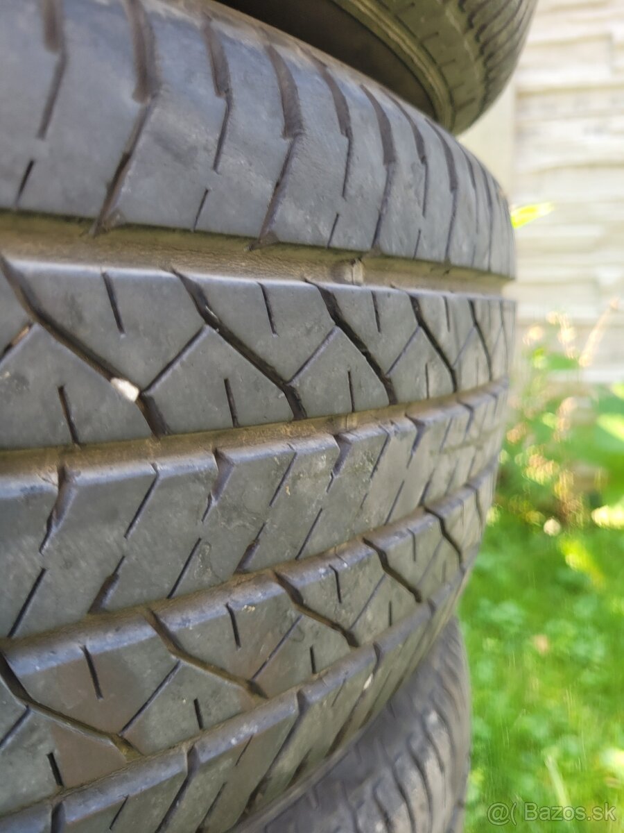 Predám letné pneumatiky DUNLOP 215/65 R16 - 3