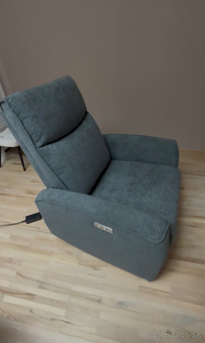 Predám Elektrické polohateľné kreslo - 3