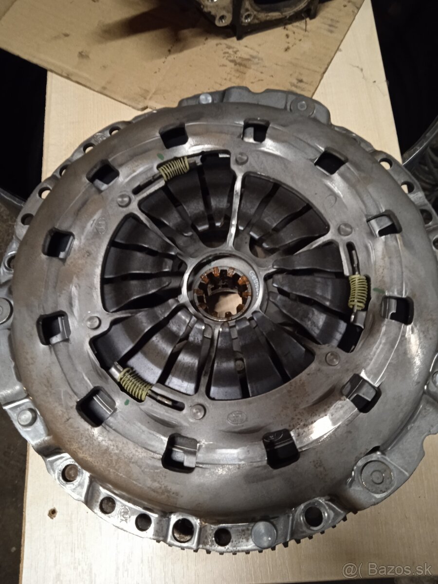 BMW E46 318i N42B20A - 3