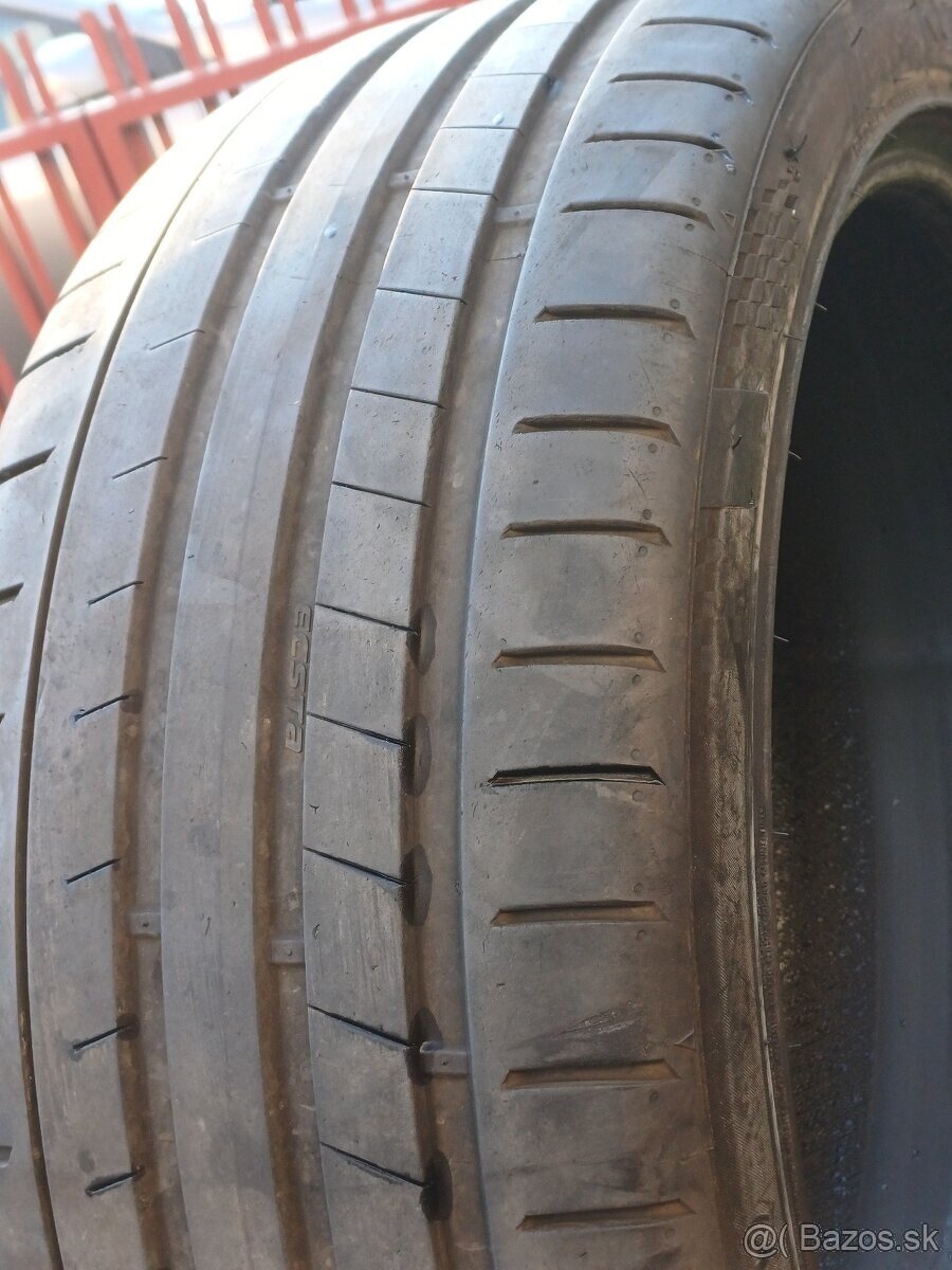 255/40 r20 letné penaumatiky ,Kumho - 3