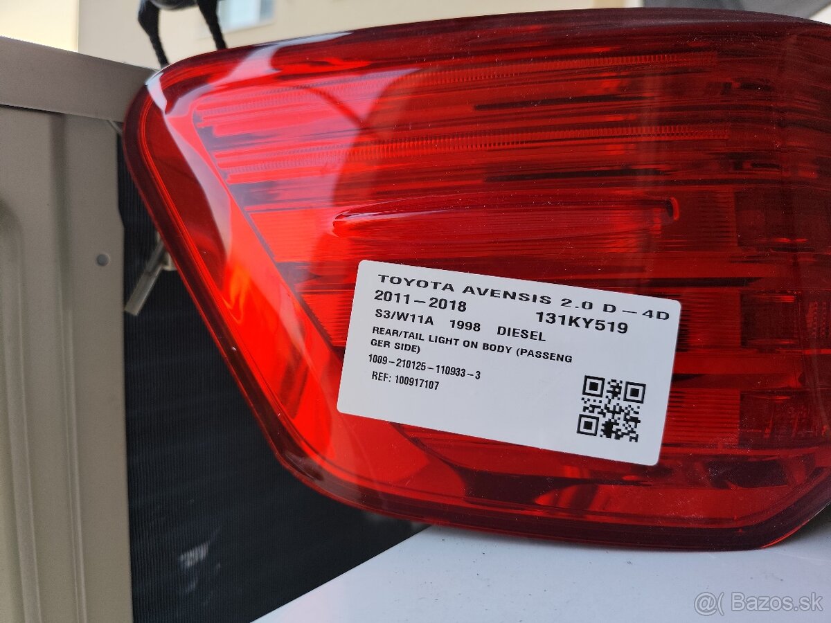 Zadné ľavé svetlo Avensis sedan - 3
