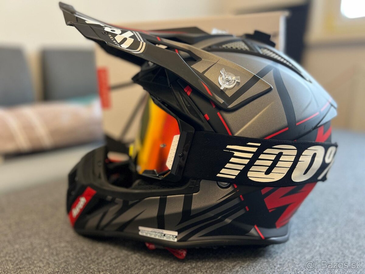 Airoh aviator 2.2 styling red matt + okuliare + výstroj - 3