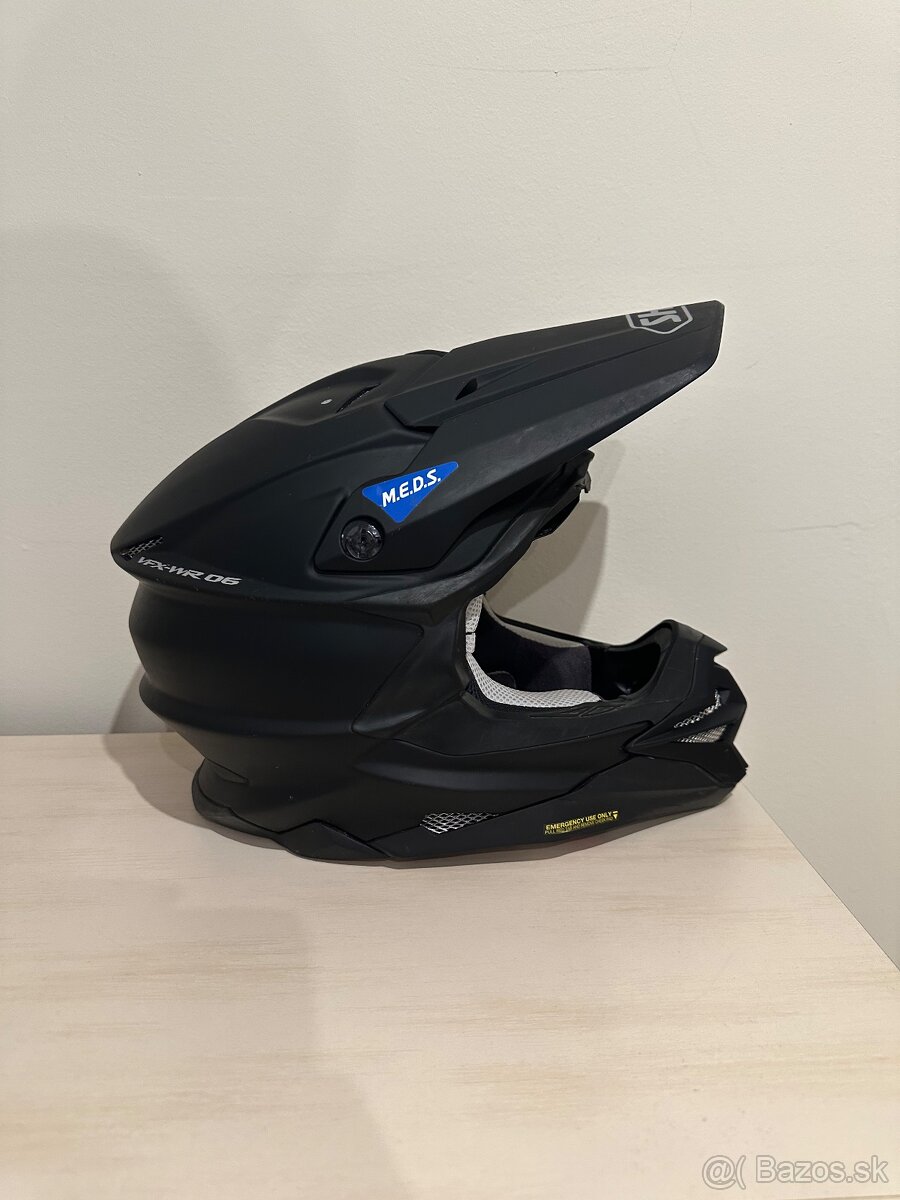 Shoei - 3