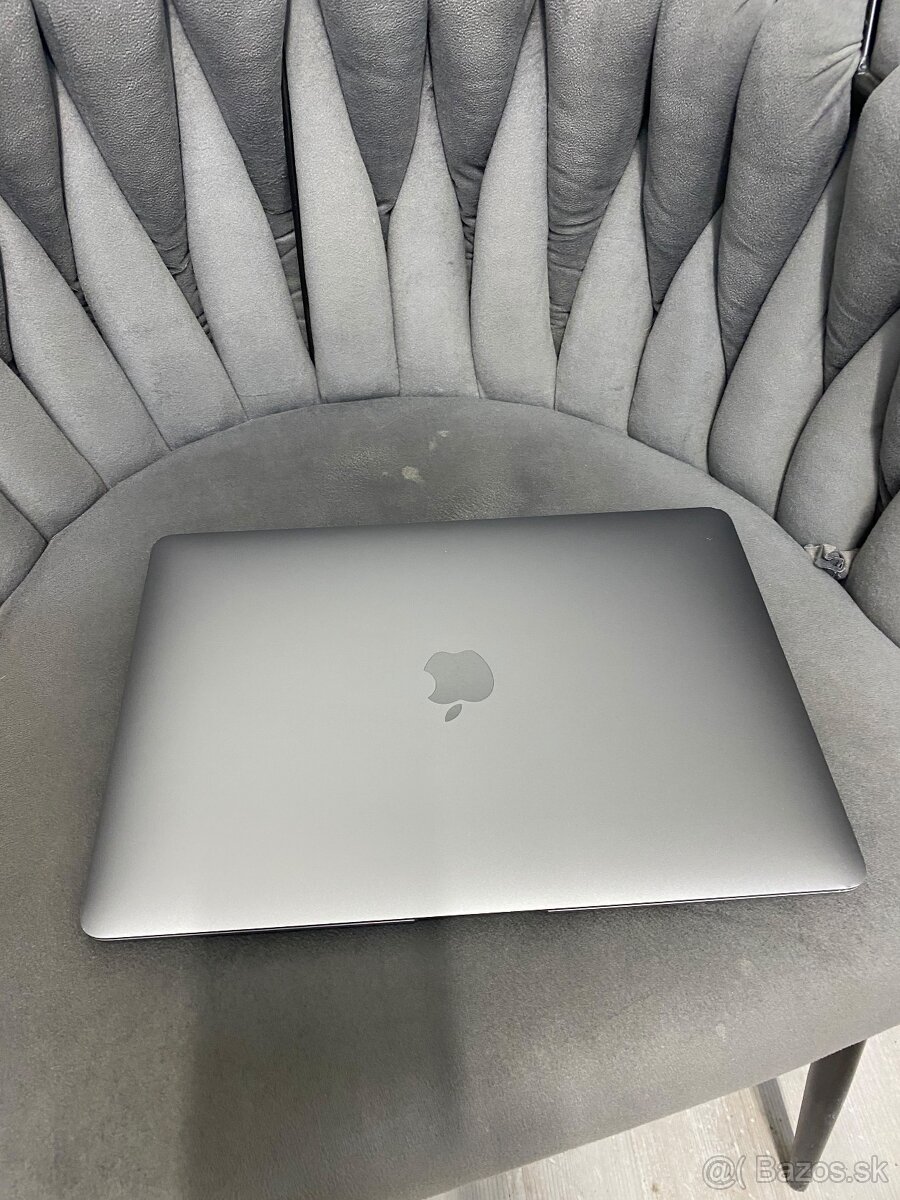 MacBook Air M1 2020, 8GB RAM, 256GB SSD - 3